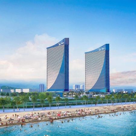 Orbi City Center Suite Батуми Екстериор снимка