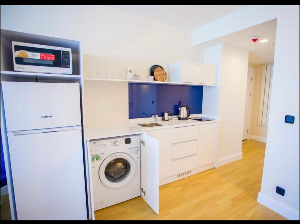 Orbi City Center Suite Батуми Екстериор снимка