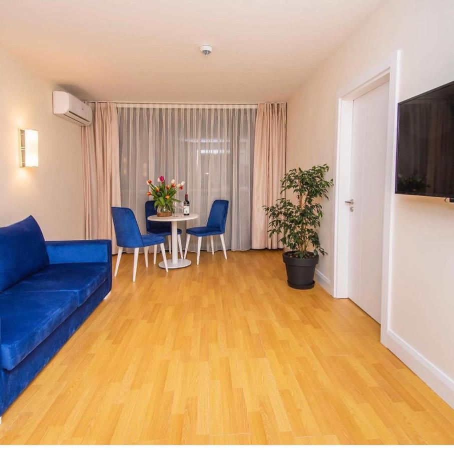 Orbi City Center Suite Батуми Екстериор снимка