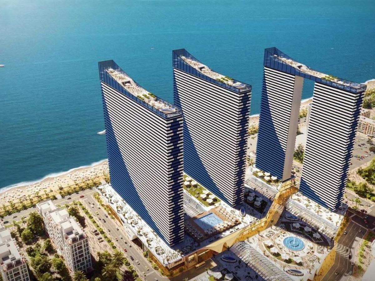 Orbi City Center Suite Батуми Екстериор снимка